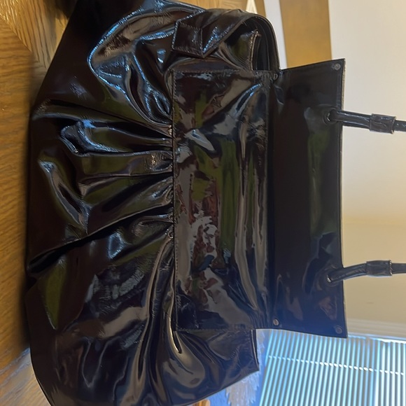 Authentic Like New Fendi Vernice - Picture 2 of 7